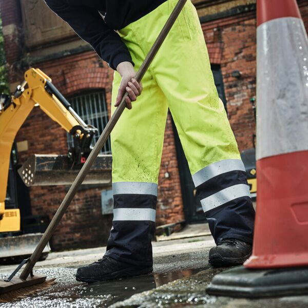 Pro hi-vis insulated overtrousers Thumbnail